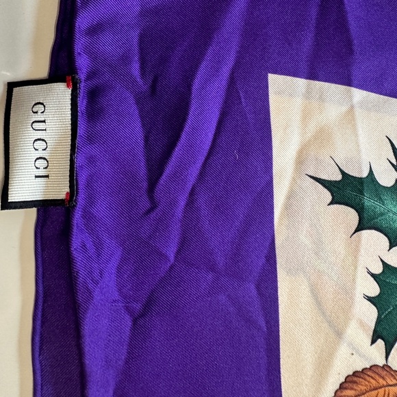 GUCCI FLORA PRINT SILK SCARF - Picture 4 of 12